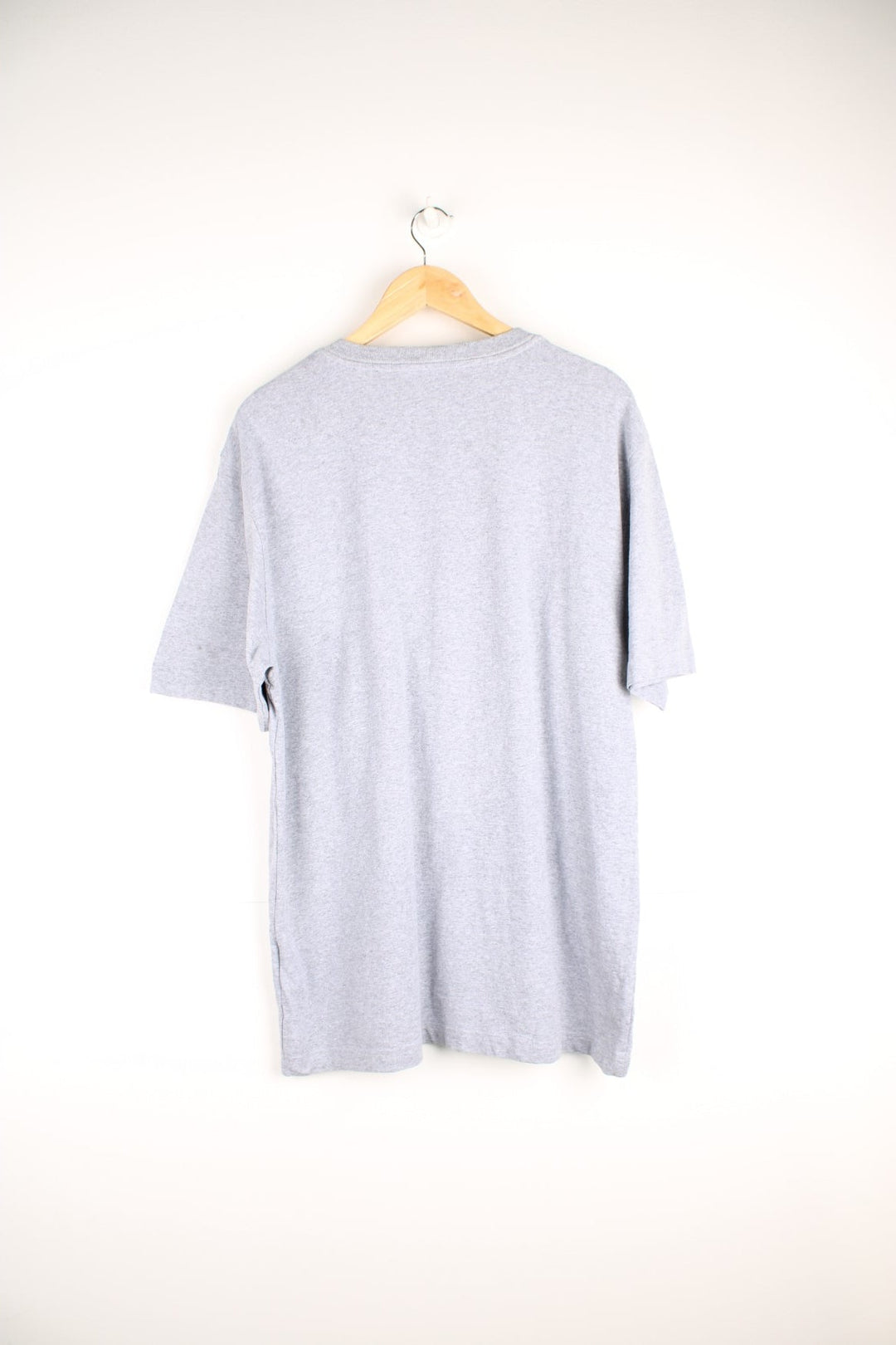 Carhartt T-Shirt in a grey colourway with the logo spell out printed across the front. 