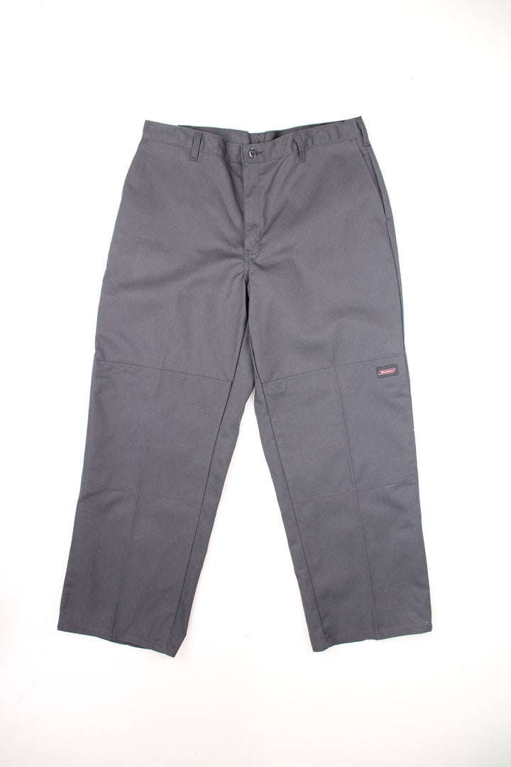 Dickies Double Knee Trousers in a grey colourway, new with tags still on. 