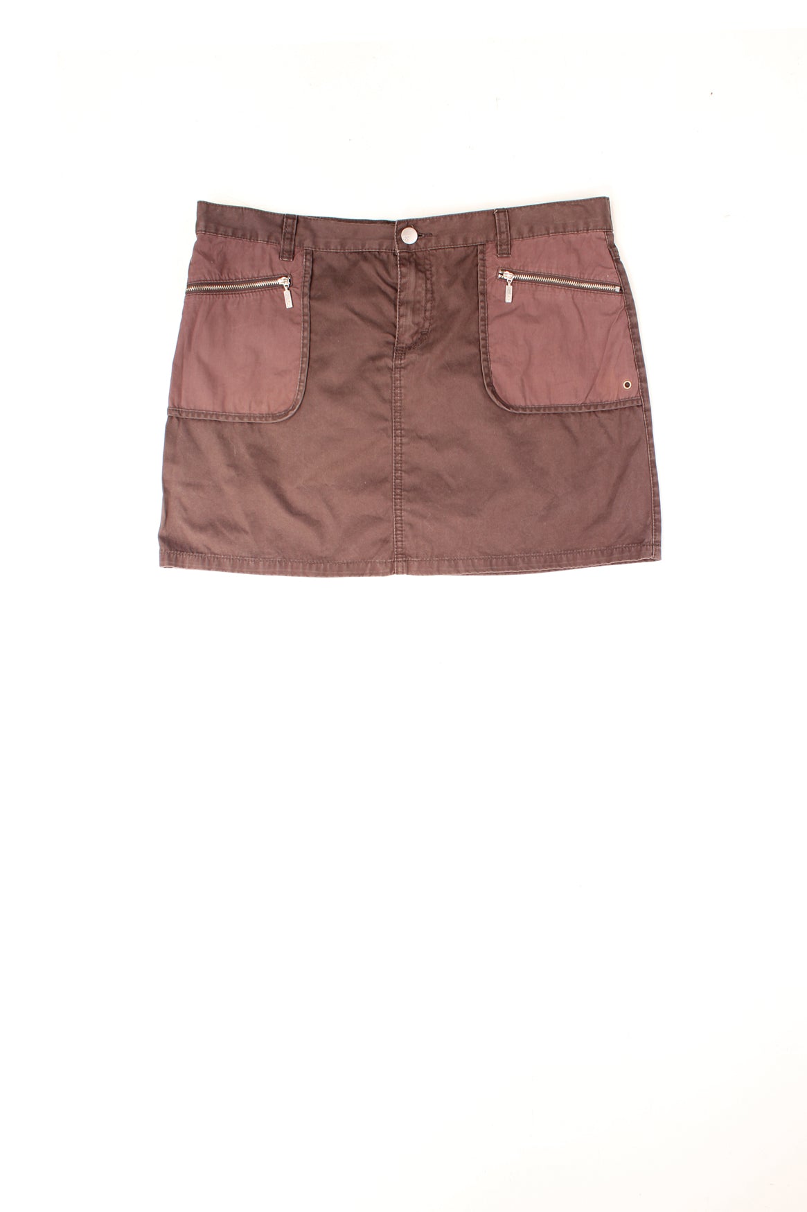 Calvin Klein brown denim skirt with 2 zip-close pockets on the front and one on the back right. &