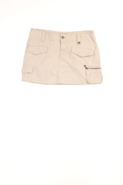 Y2K O'Neill low rise, cargo style mini skirt in khaki green. Features embroidered logo button fastening and multiple pockets.