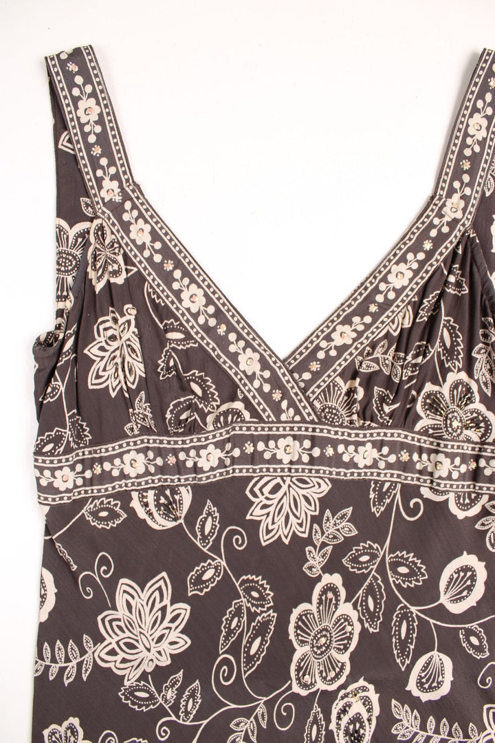 Y2K Camaïeu v-neck maxi dress in dark grey with a white floral design and sequin embellishment.