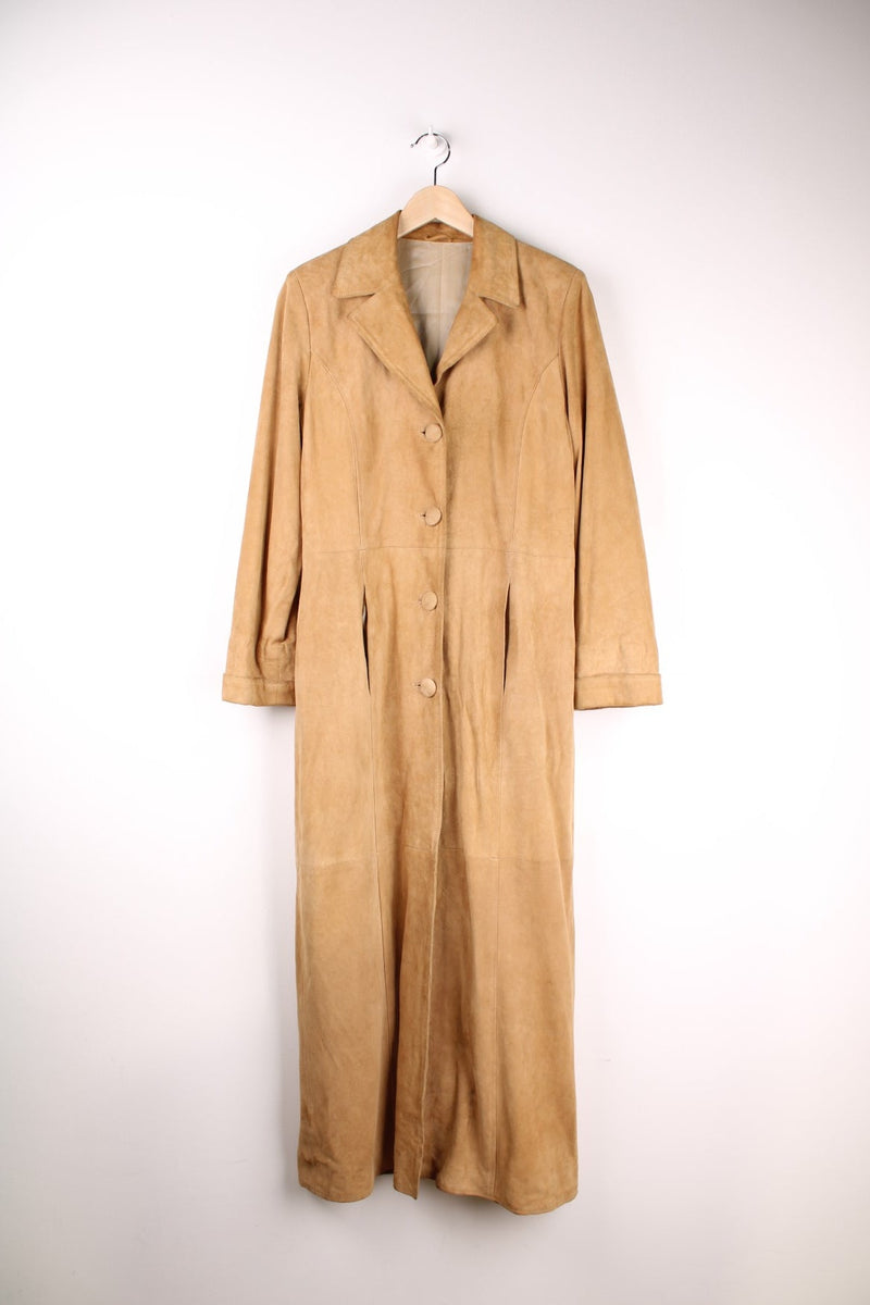 Y2K suede trench jacket in tan with two pockets and button closure. 