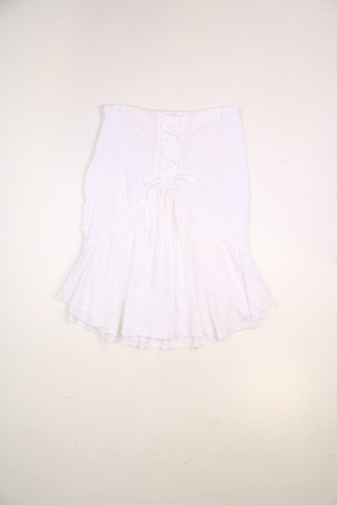 Y2K Jane Norman white broderie anglaise midi skirt with a white ribbon lace-up back detail. 100% cotton. 