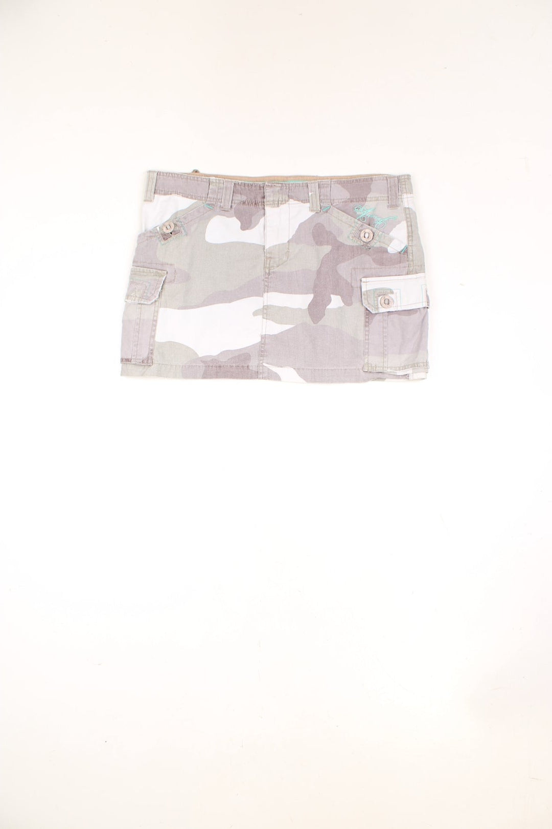 Y2K Animal grey camo cargo style mini skirt. Features multiple pockets, zip and metal hook fastening and belt loops. 