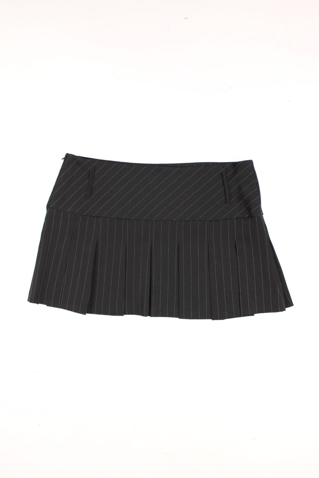 Y2K pleated, pinstripe, mini skirt in black.