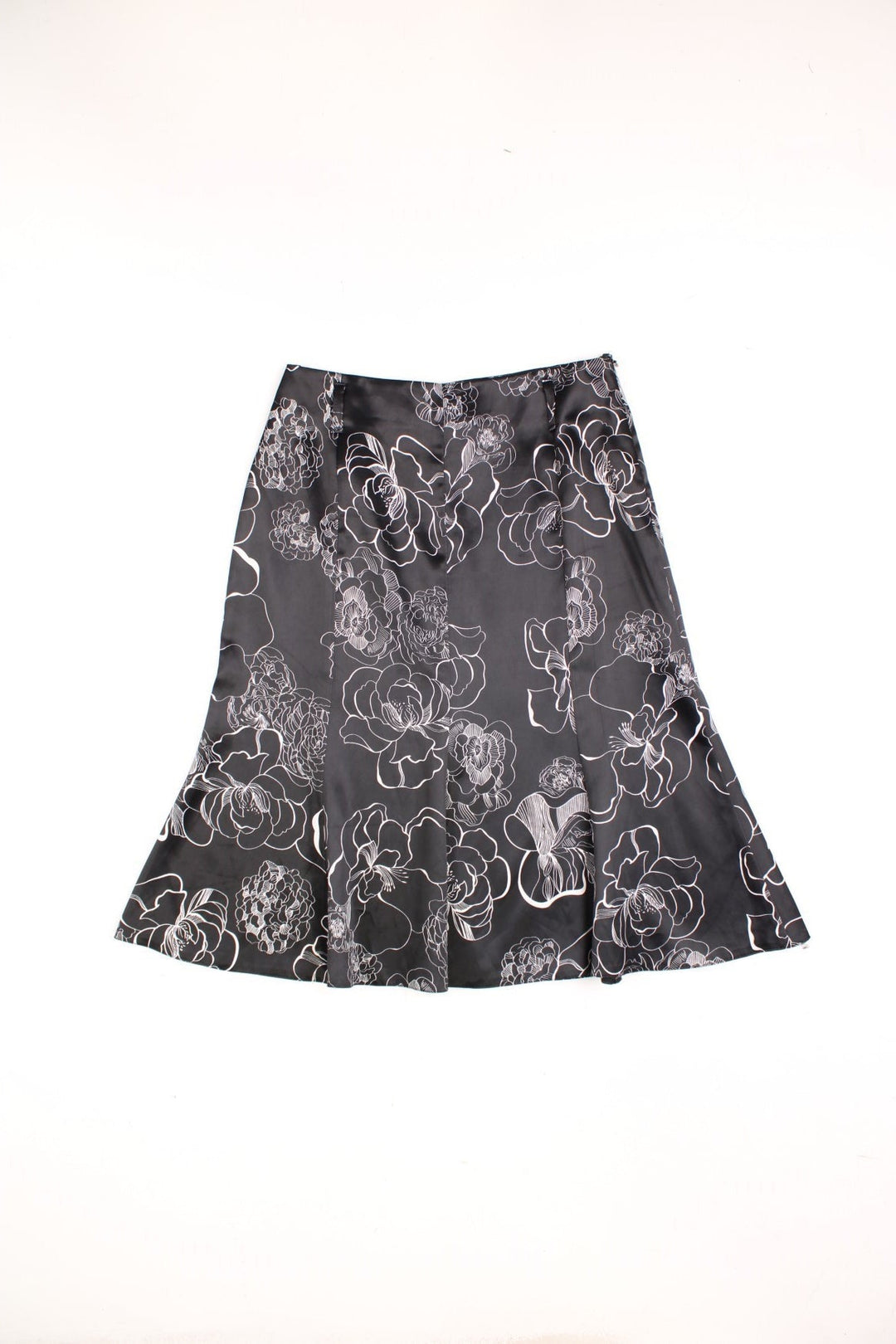 Y2K floral print black midi skirt in black.