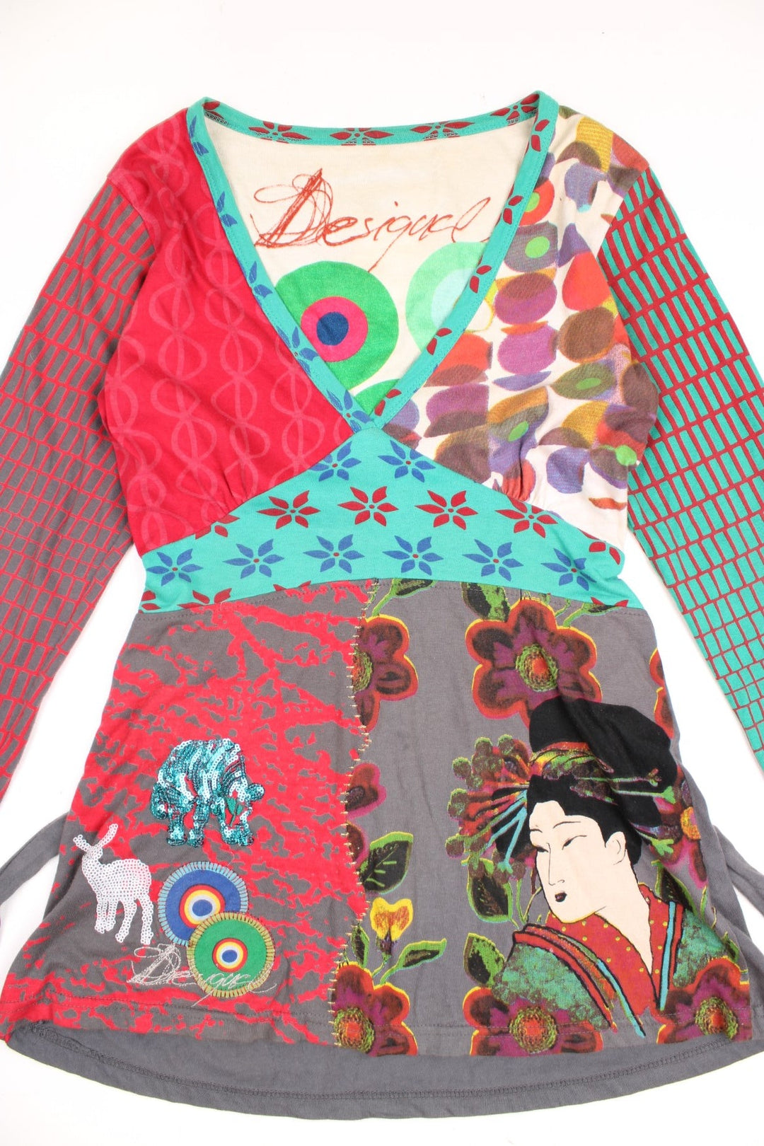 Y2K patchwork style printed tie-up wrap top by Desigual. 100% cotton.