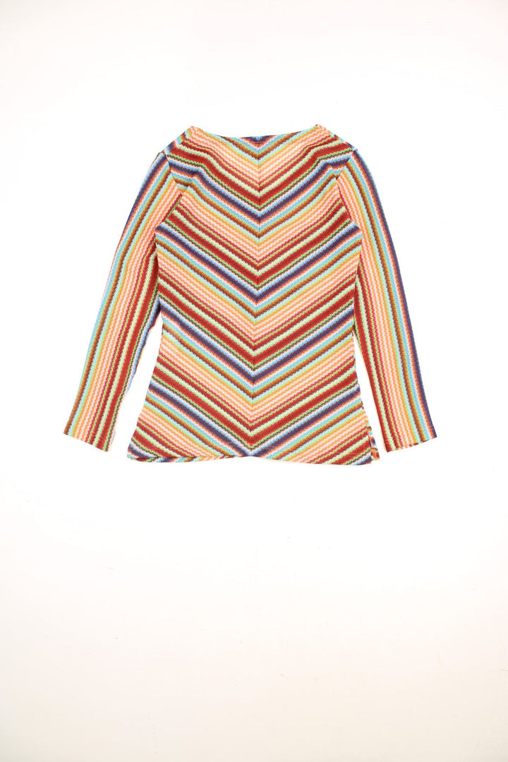 Clockhouse by C&A multicoloured woven chevron top with side slits. 