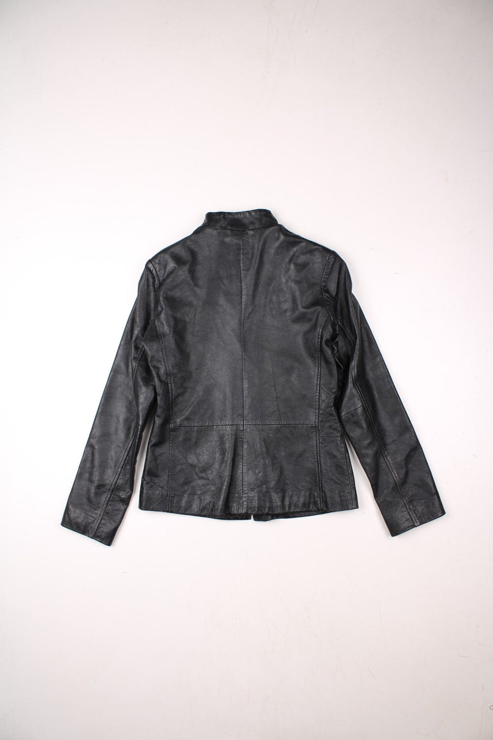 Y2K Pilot leather jacket in black with concealed zip closure. Made from 100% sheep Nappa leather.