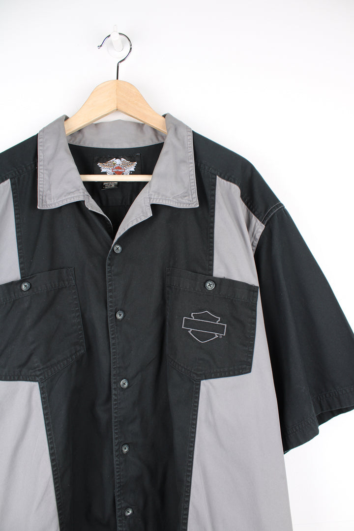 Vintage Harley-Davidson grey and black button up cotton shirt with embroidered motif on the back 