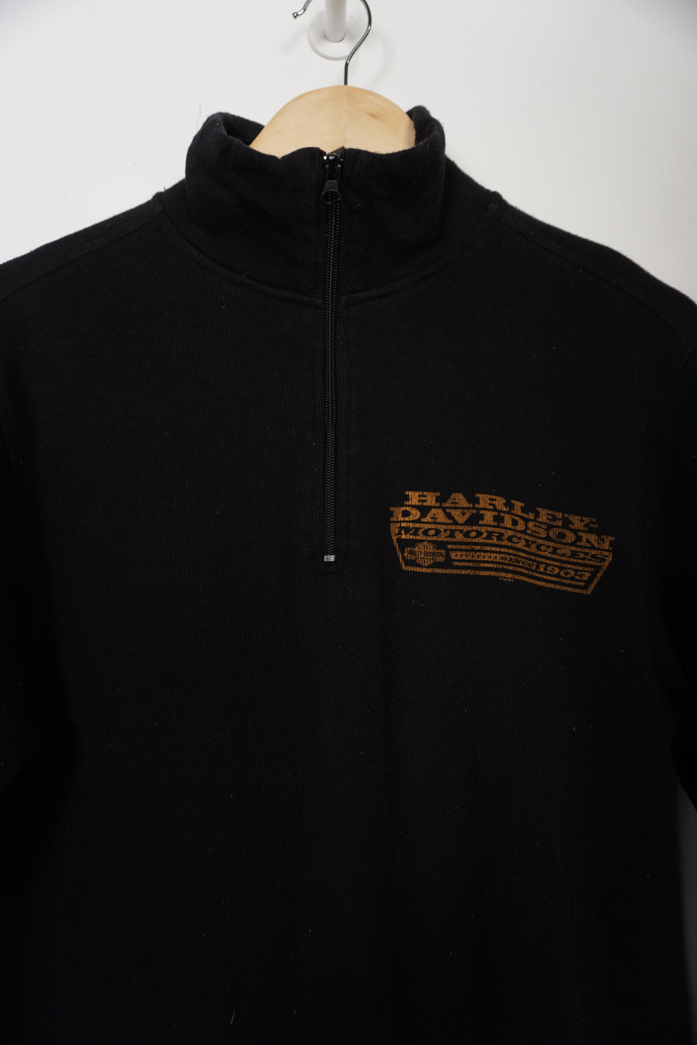 Black Harley Davidson turtle neck sweatshirt with 1/4 zip and printed eagle motif on the back 