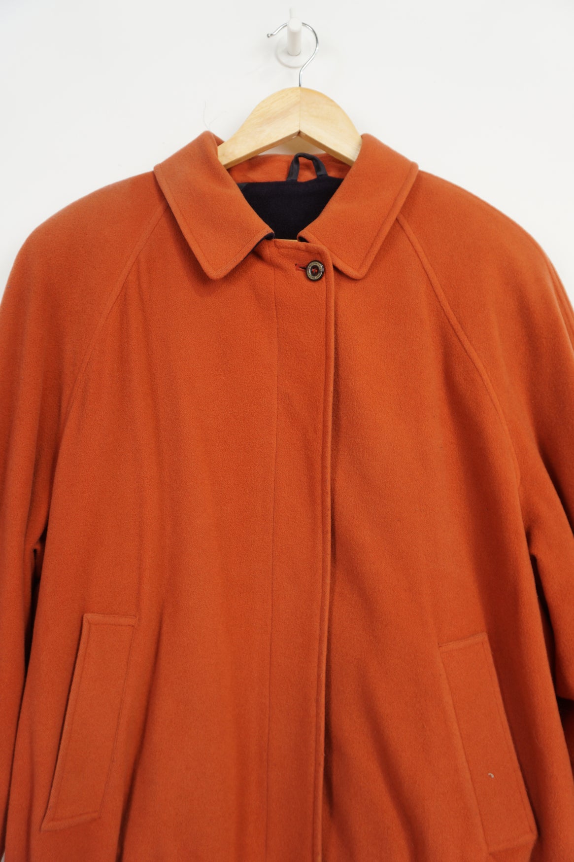 Vintage Burberry orange wool jacket with quilted lining. Made in England label