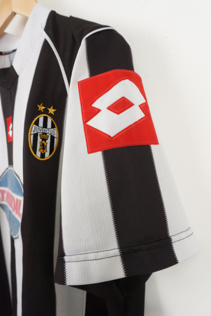 2002/03 Juventus Lotto CL Home Shirt