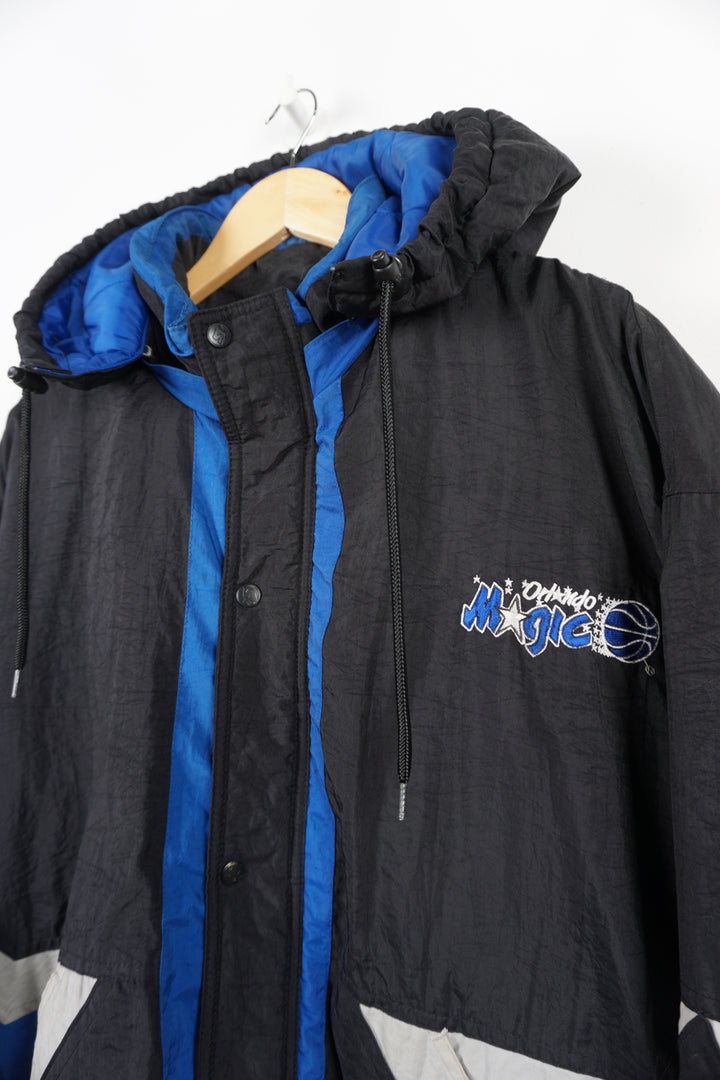 Starter Orlando Magic NBA Pro-Sport full zip hooded jacket. Embroidered team name and logos on front and back. good condition, few marks and slight discolouration on lighter parts of jacket Size in Label: M 