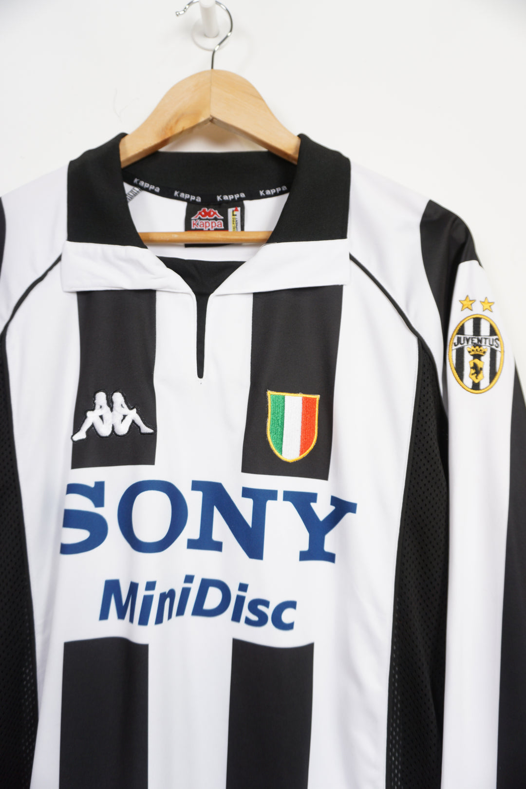 1997-1998 Juventus Centenary black and white Kappa L/S home football shirt.