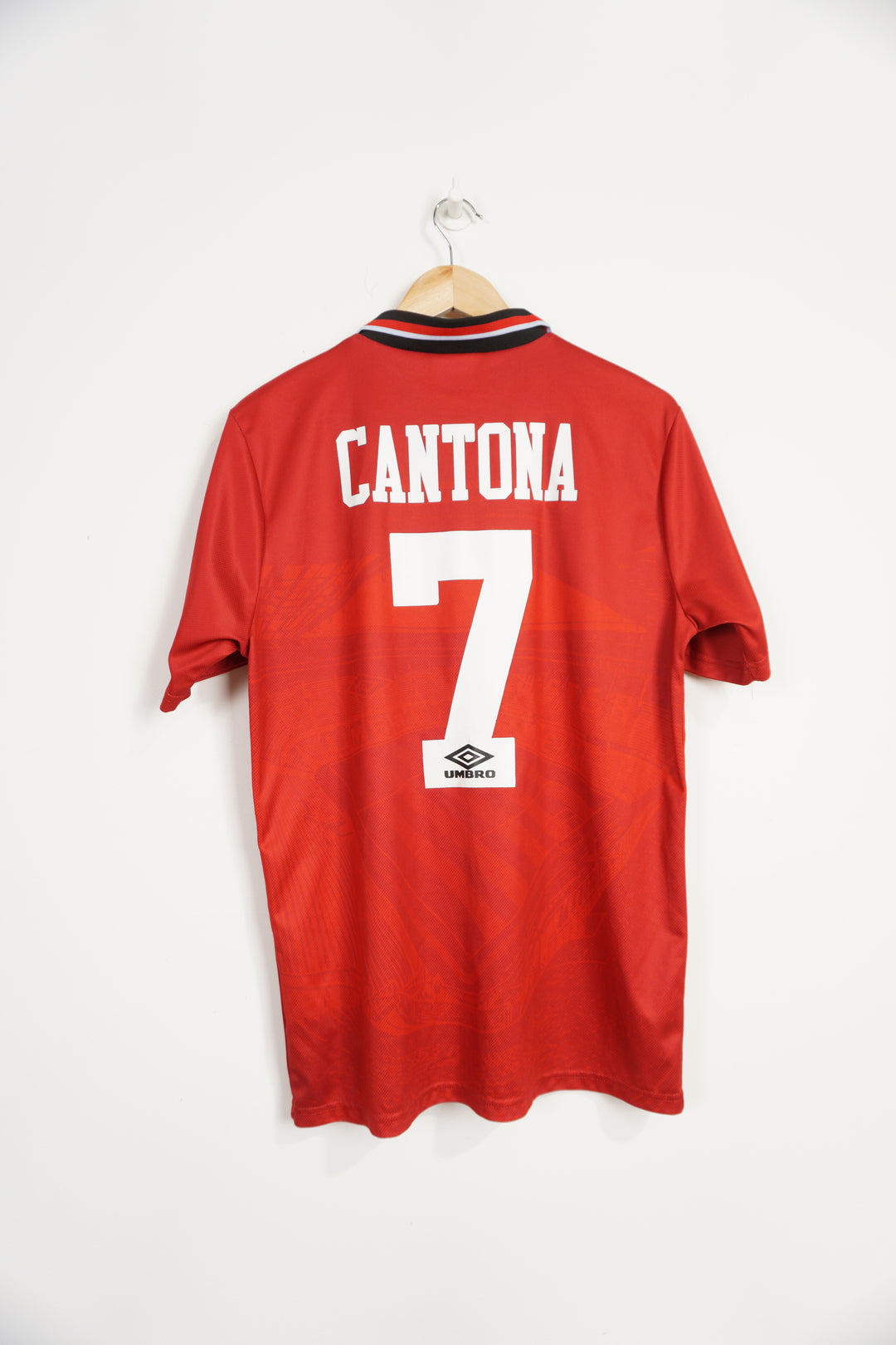 1994-96 Manchester United Cantona home football shirt, by Umbro. Embroidered badge and raised sponsors