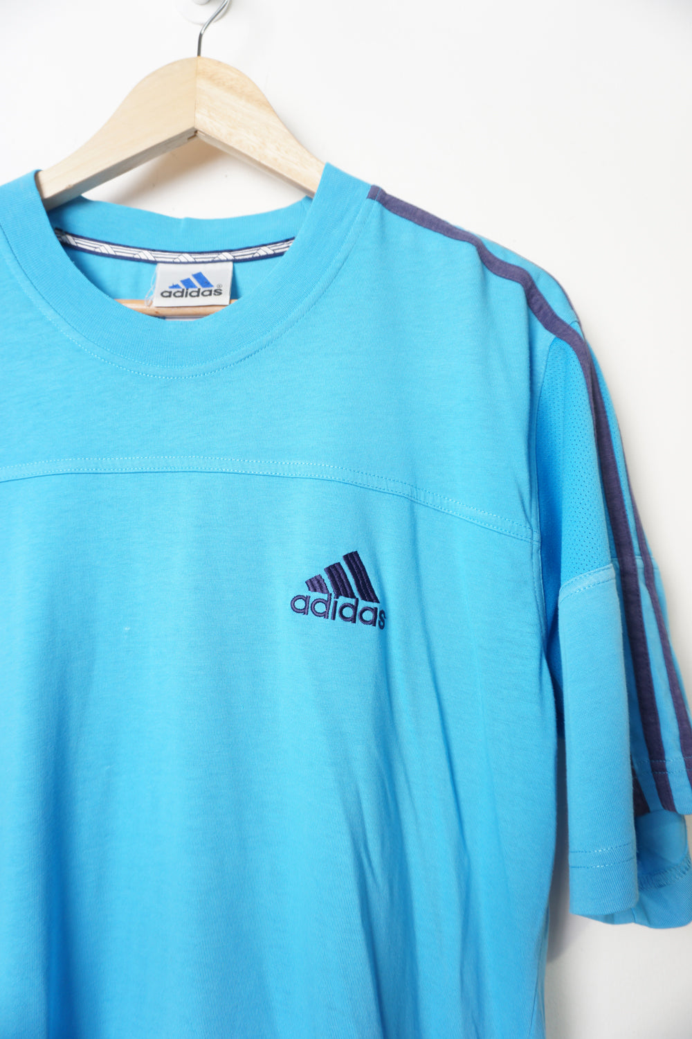 Adidas T-shirt