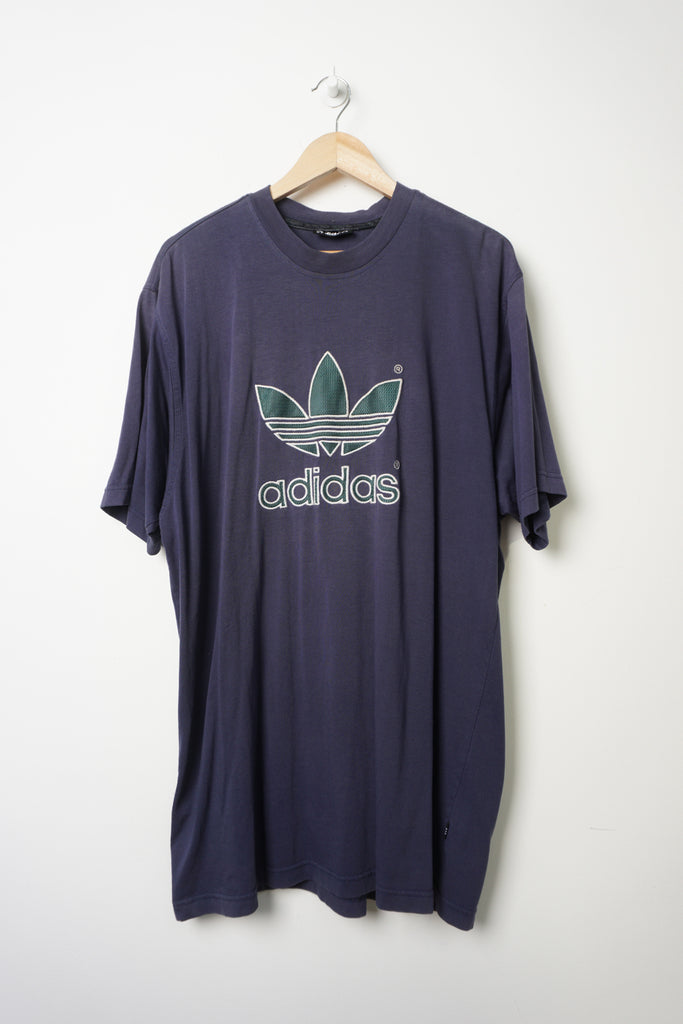 Vintage adidas t sales shirt