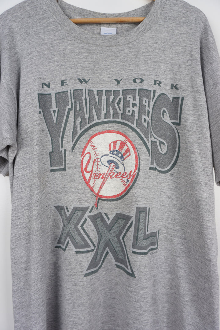 MLB New York Yankees Graphic Grey T-Shirt