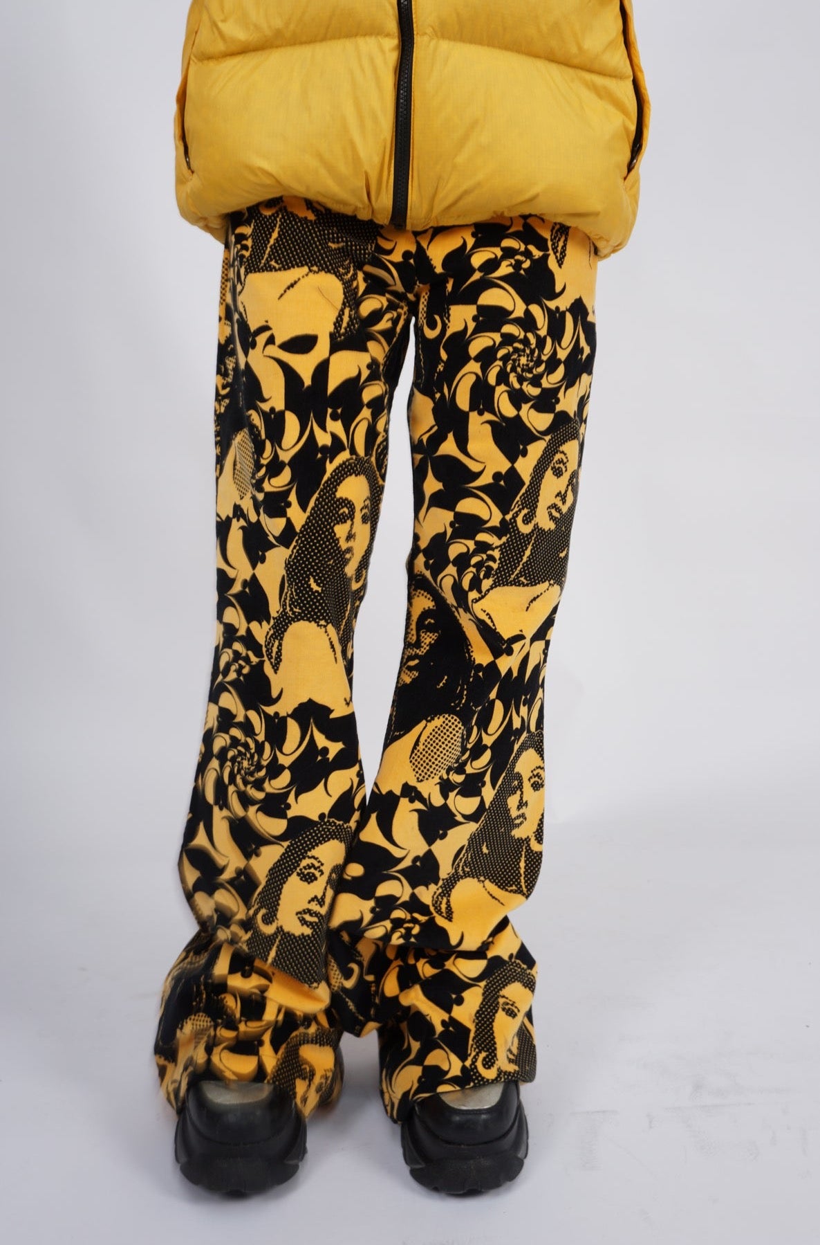 Vintage yellow & black corduroy flares. Feature pop part/ Hysteric Glamour style print and and are low rise. Fabric is slightly stretchy