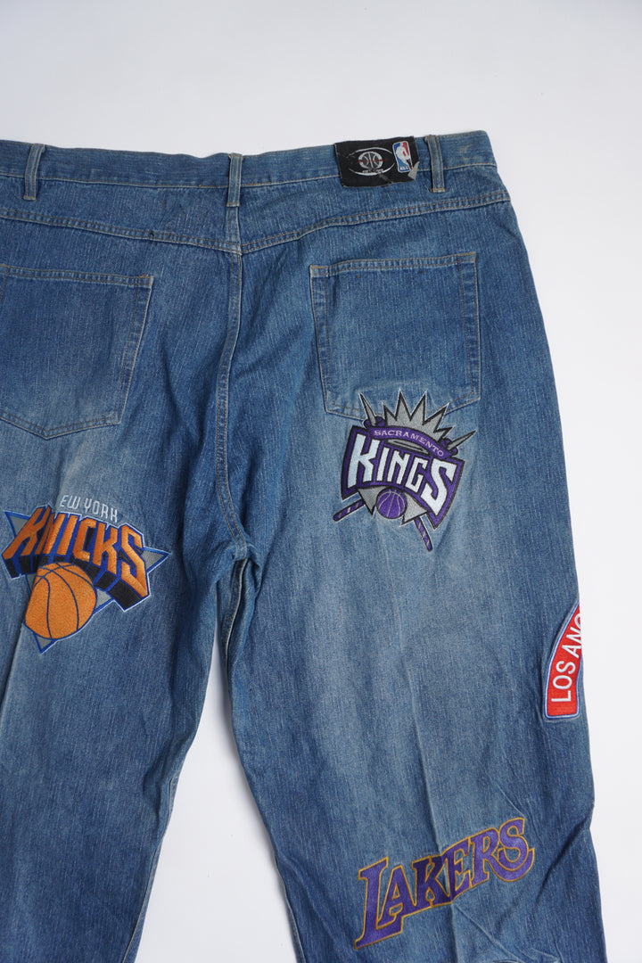 Vintage UNK NBA embroidered straight leg jeans 