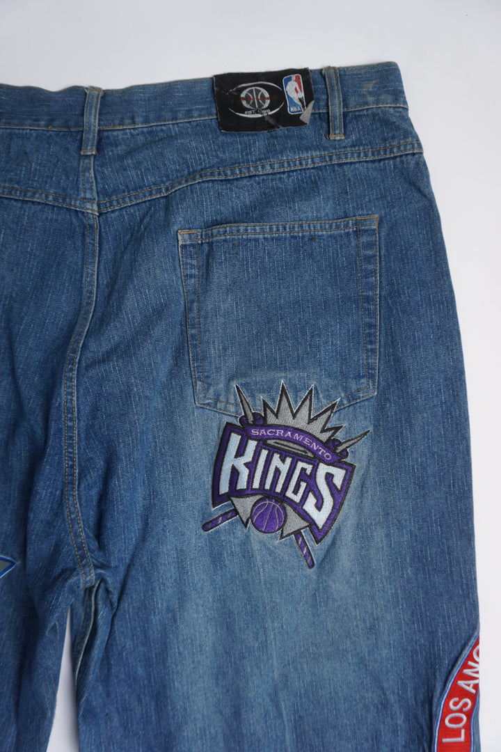 Vintage UNK NBA embroidered straight leg jeans 