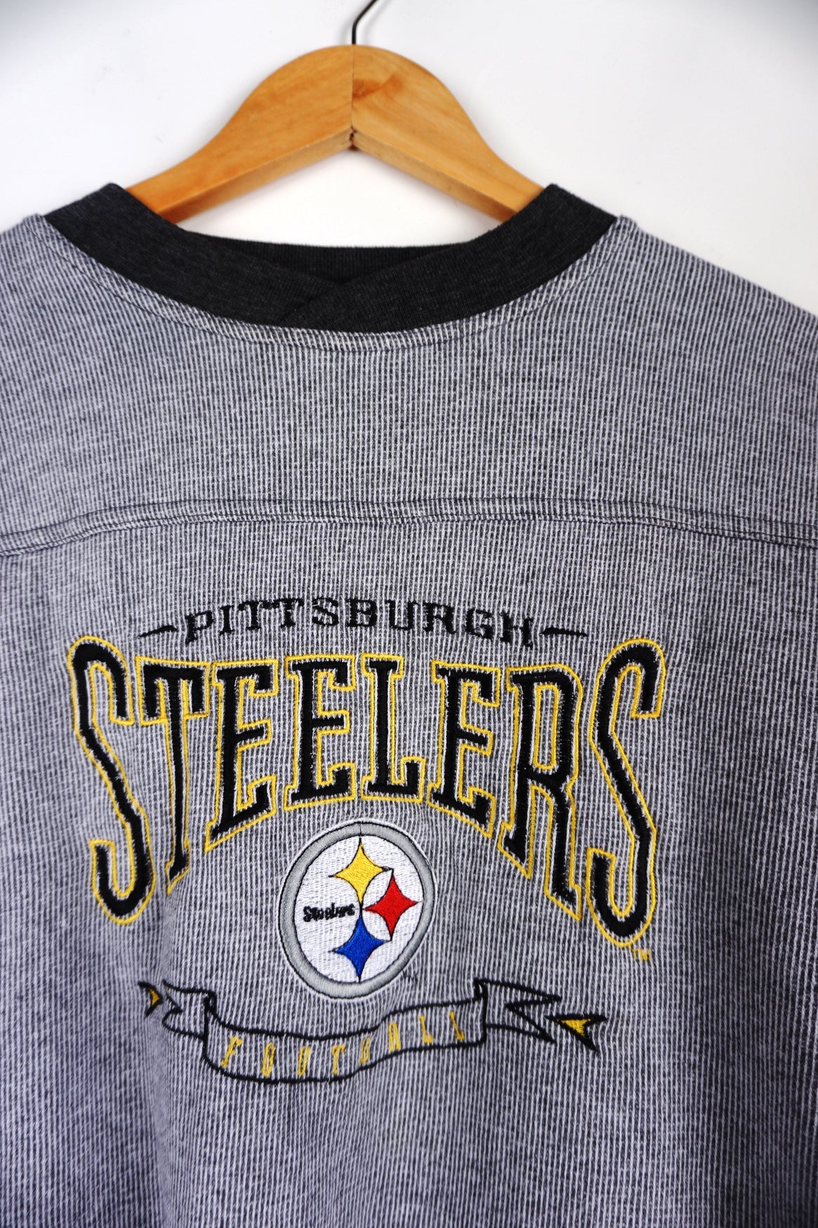 Vintage NFL (Lee) - Pittsburgh 'Steelers' Crew Neck Sweatshirt